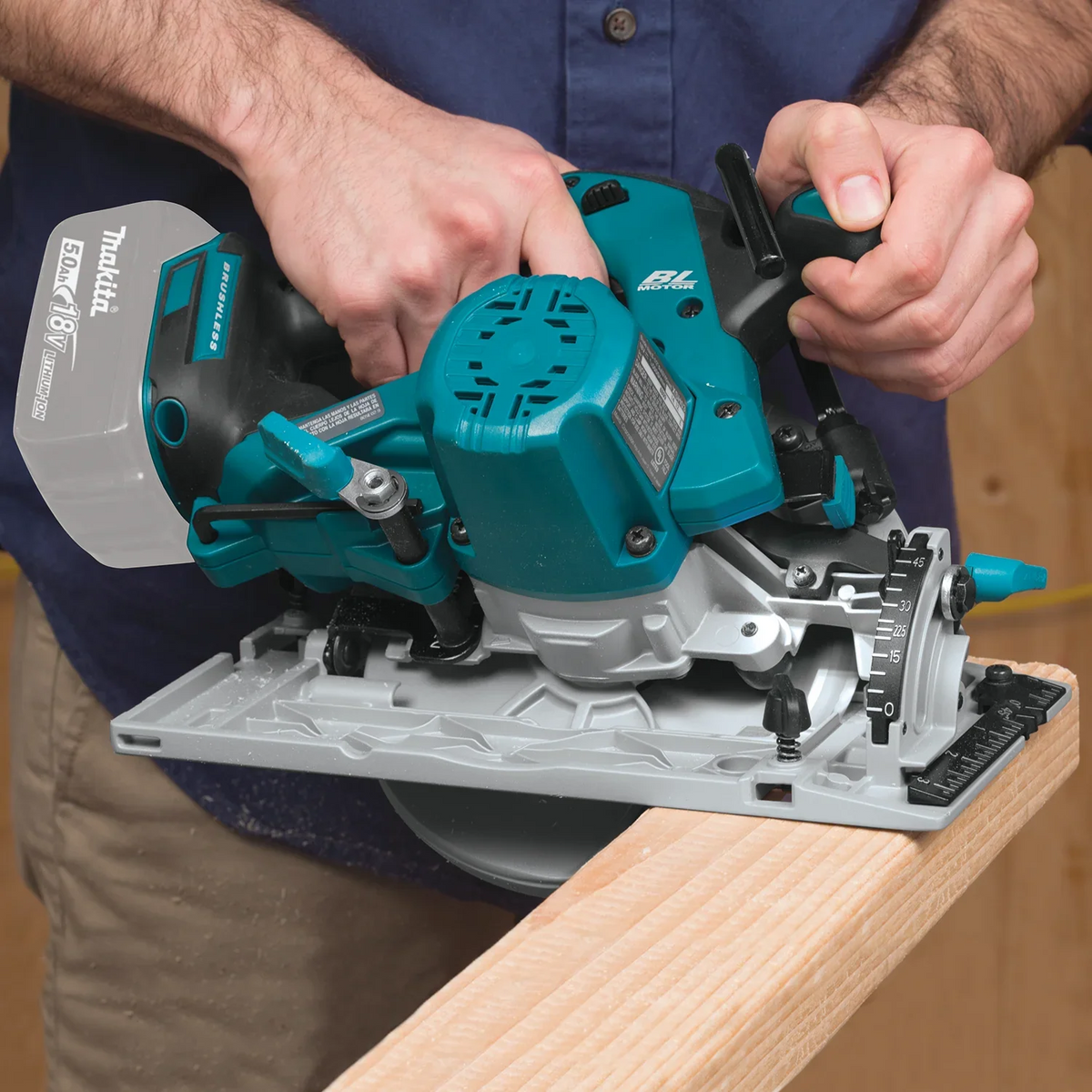 Makita 18V LXT Lithium Ion Brushless Cordless 6 1/2 in Circular Saw - XSH03Z Tool Only
