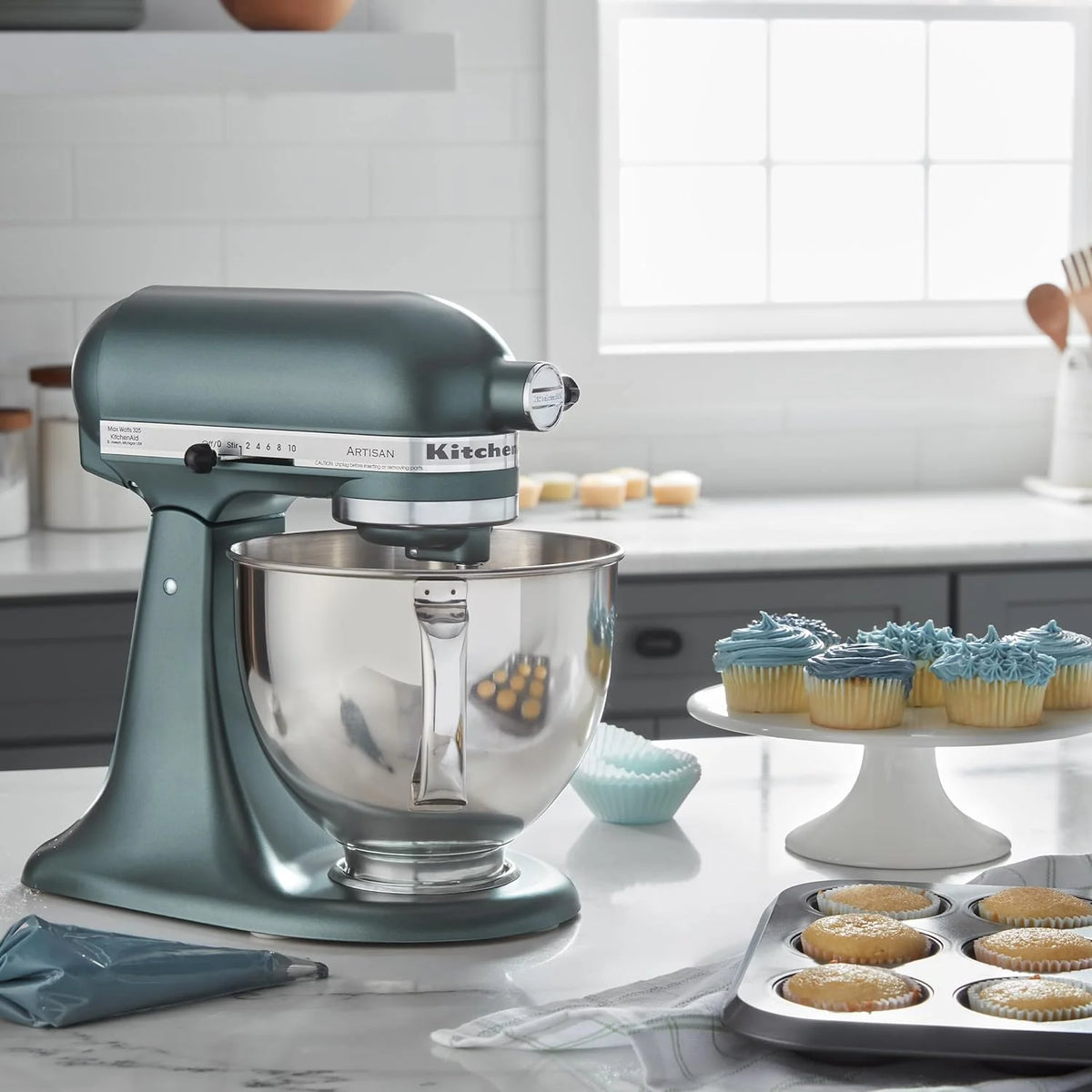 5-Quart Tilt-Head Stand Mixer, Electric Kitchen Mixer with Bowl, Multi-Speed Settings for Baking, Mixing and Food Preparation